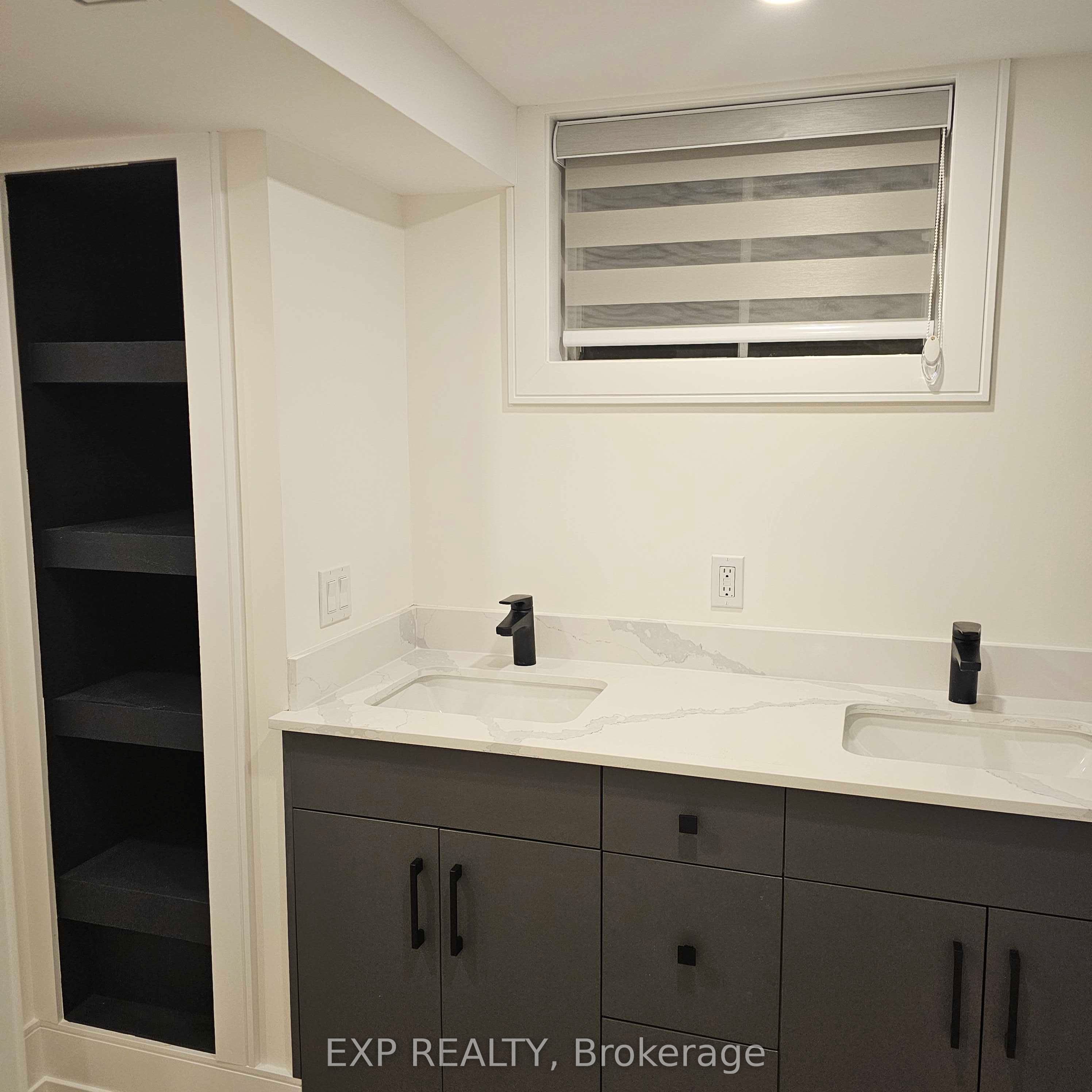 5552 Bourget Drive Property Photo 9