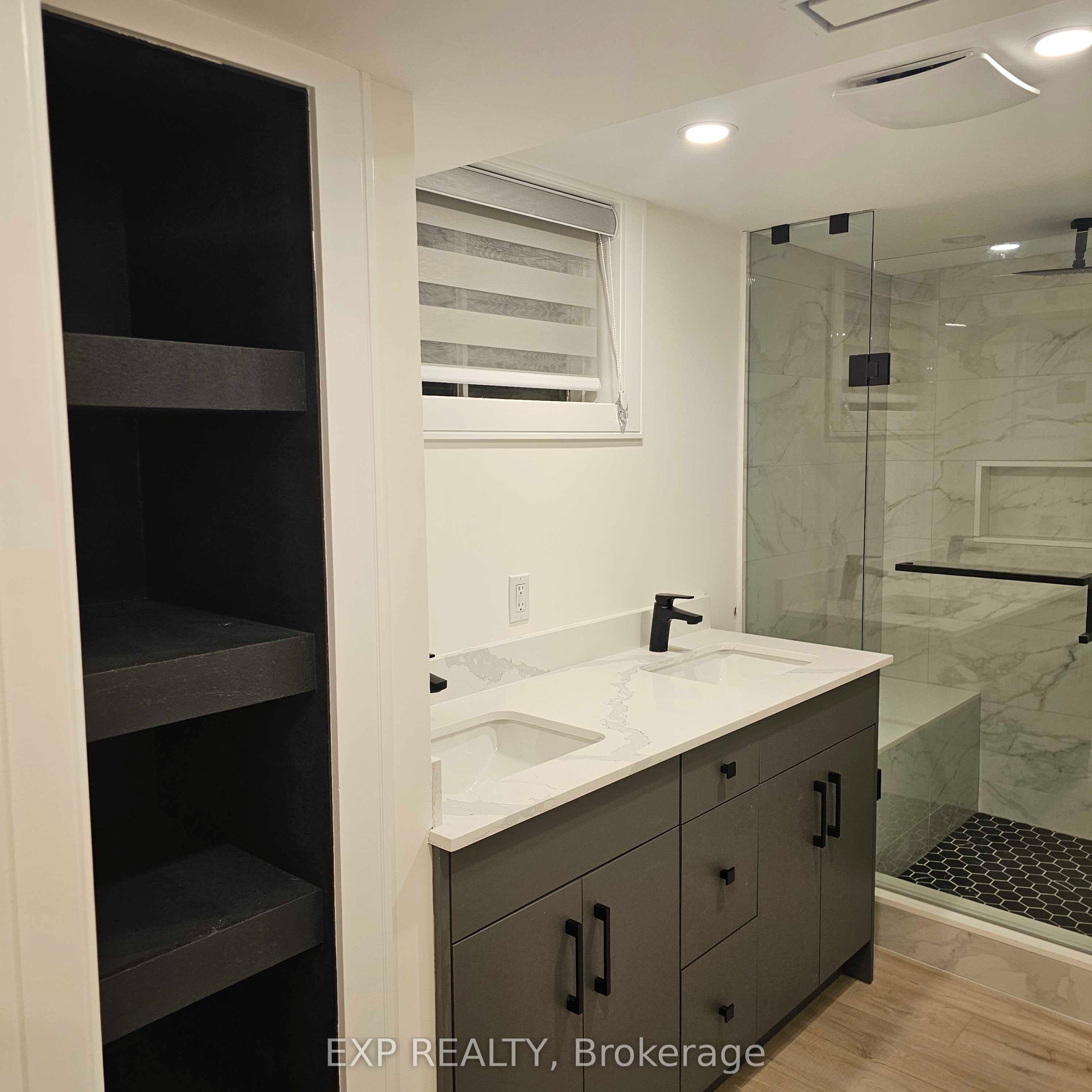 5552 Bourget Drive Property Photo 10
