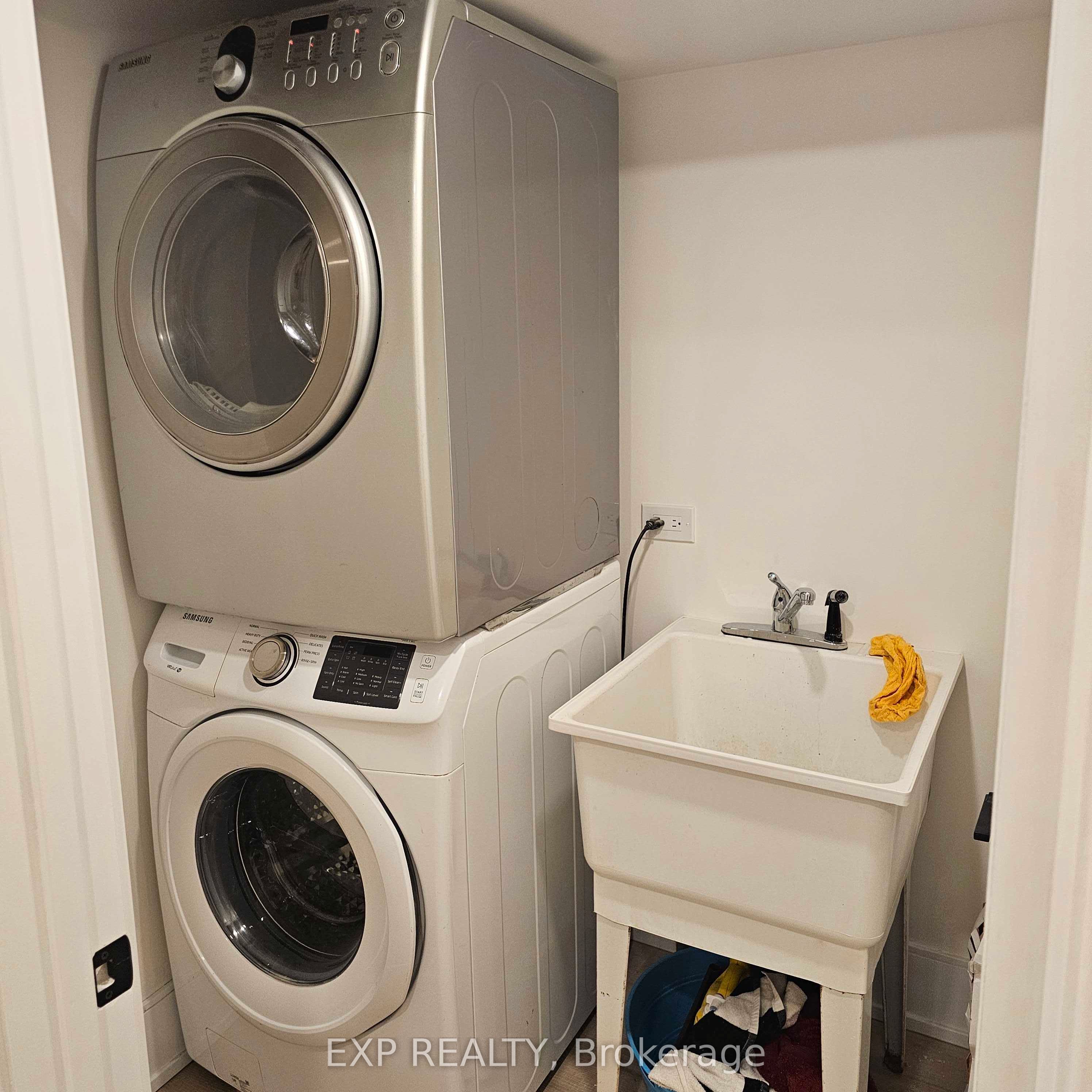 5552 Bourget Drive Property Photo 13