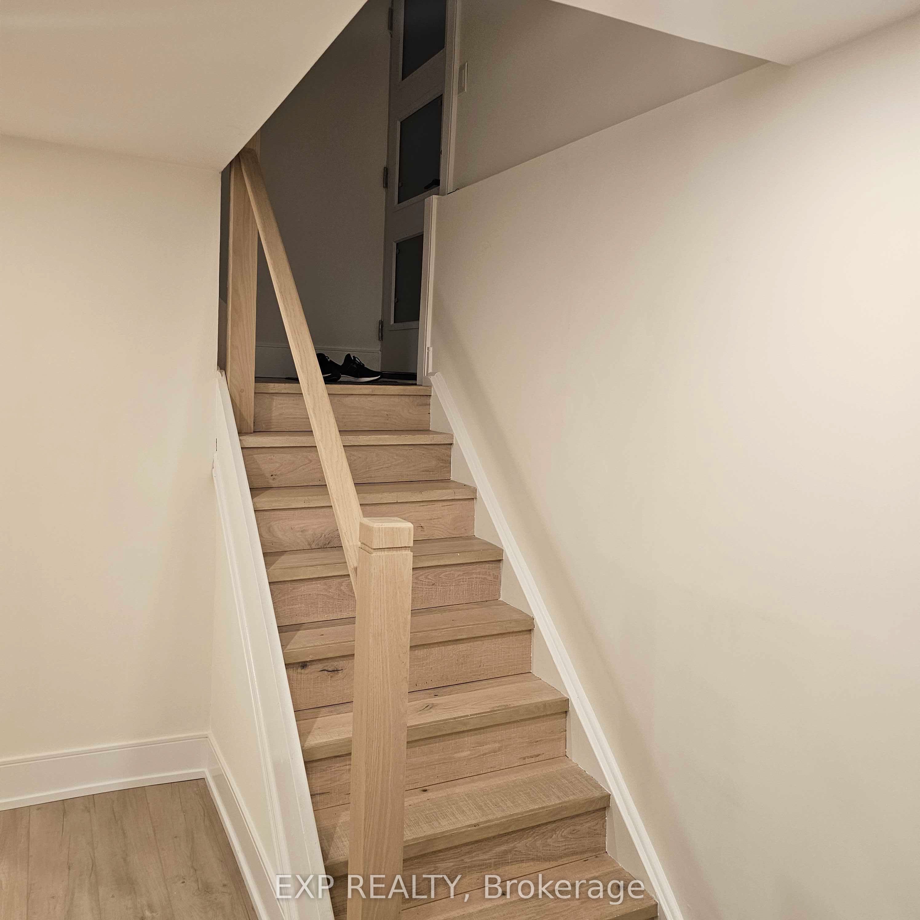 5552 Bourget Drive Property Photo 14