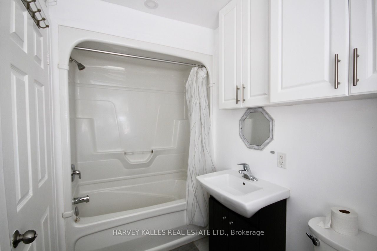 58 Rosemount Avenue 4 Property Photo 14