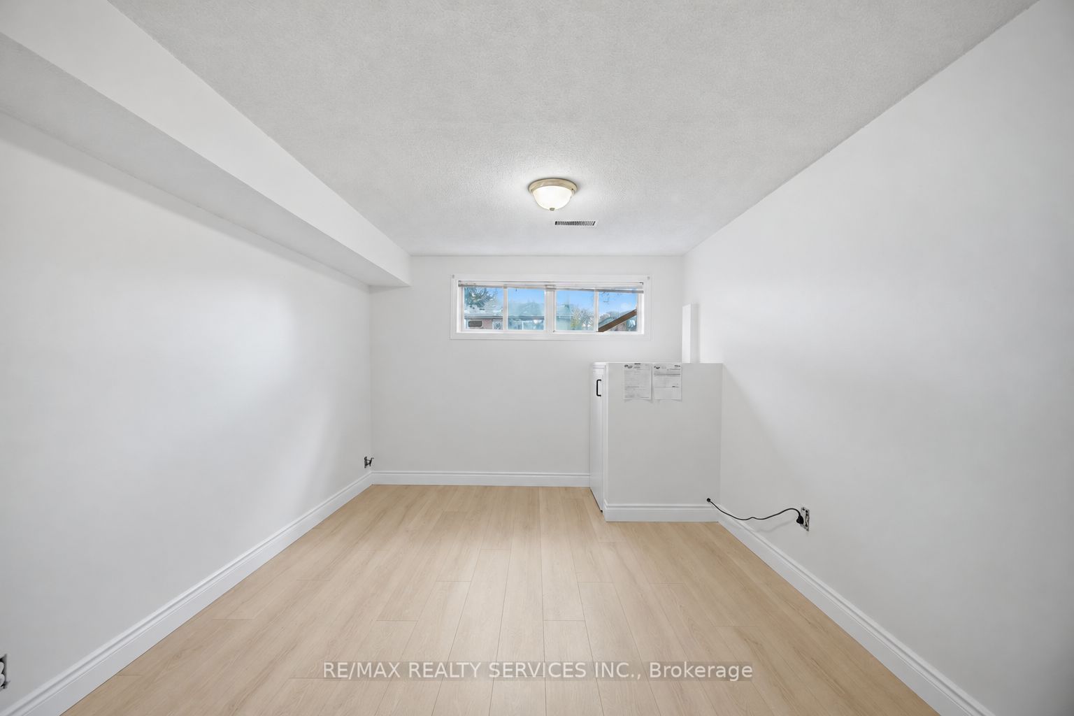 27 Edgemont Drive Property Photo 40