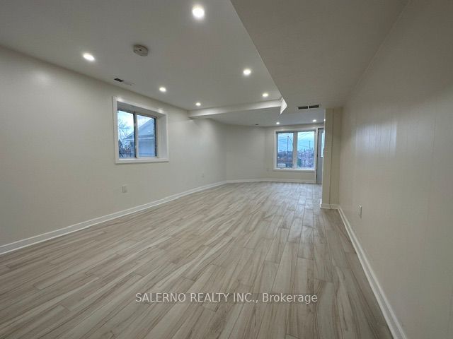 23 Redhill Avenue Lower Property Photo 6