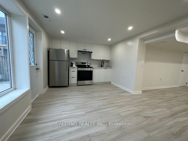 23 Redhill Avenue Lower Property Photo 8