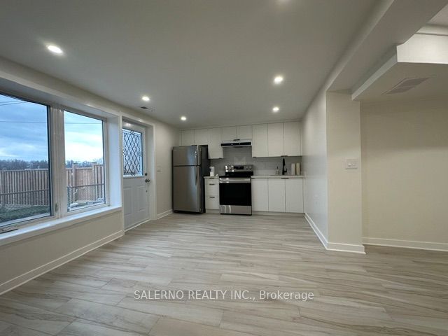 23 Redhill Avenue Lower Property Photo 9
