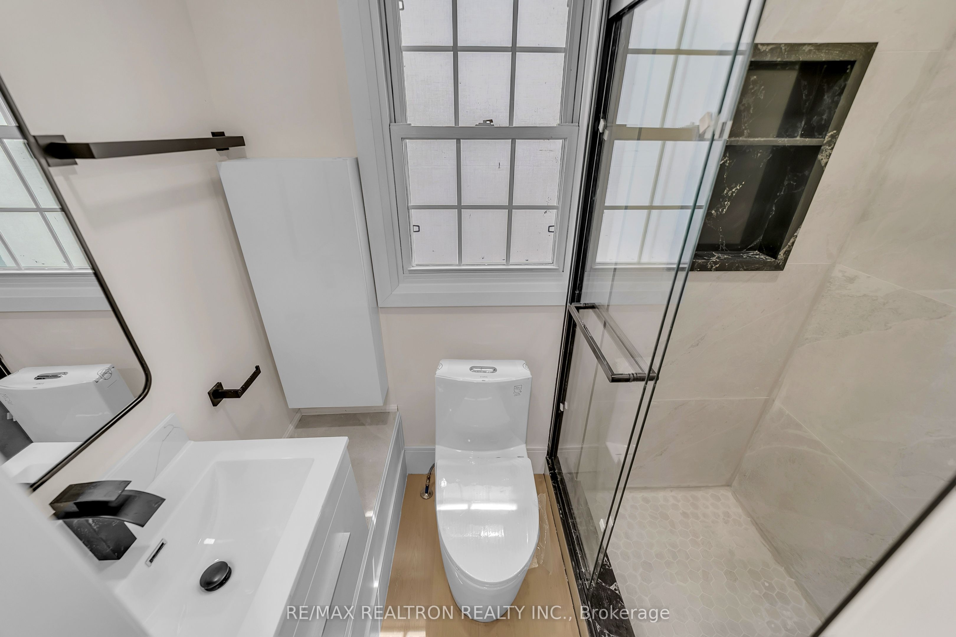 23 Sixteenth Street Property Photo 28