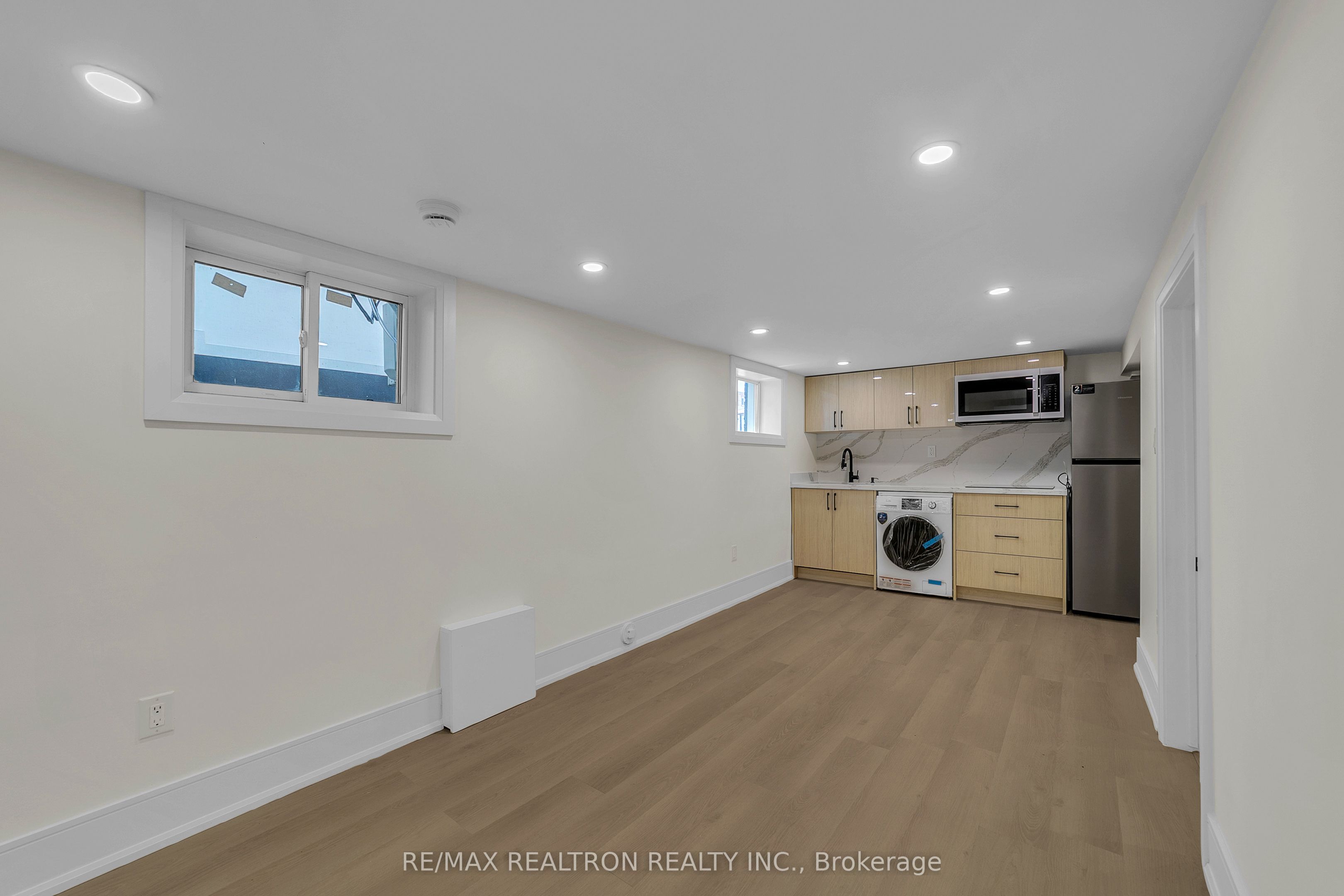 23 Sixteenth Street Property Photo 32