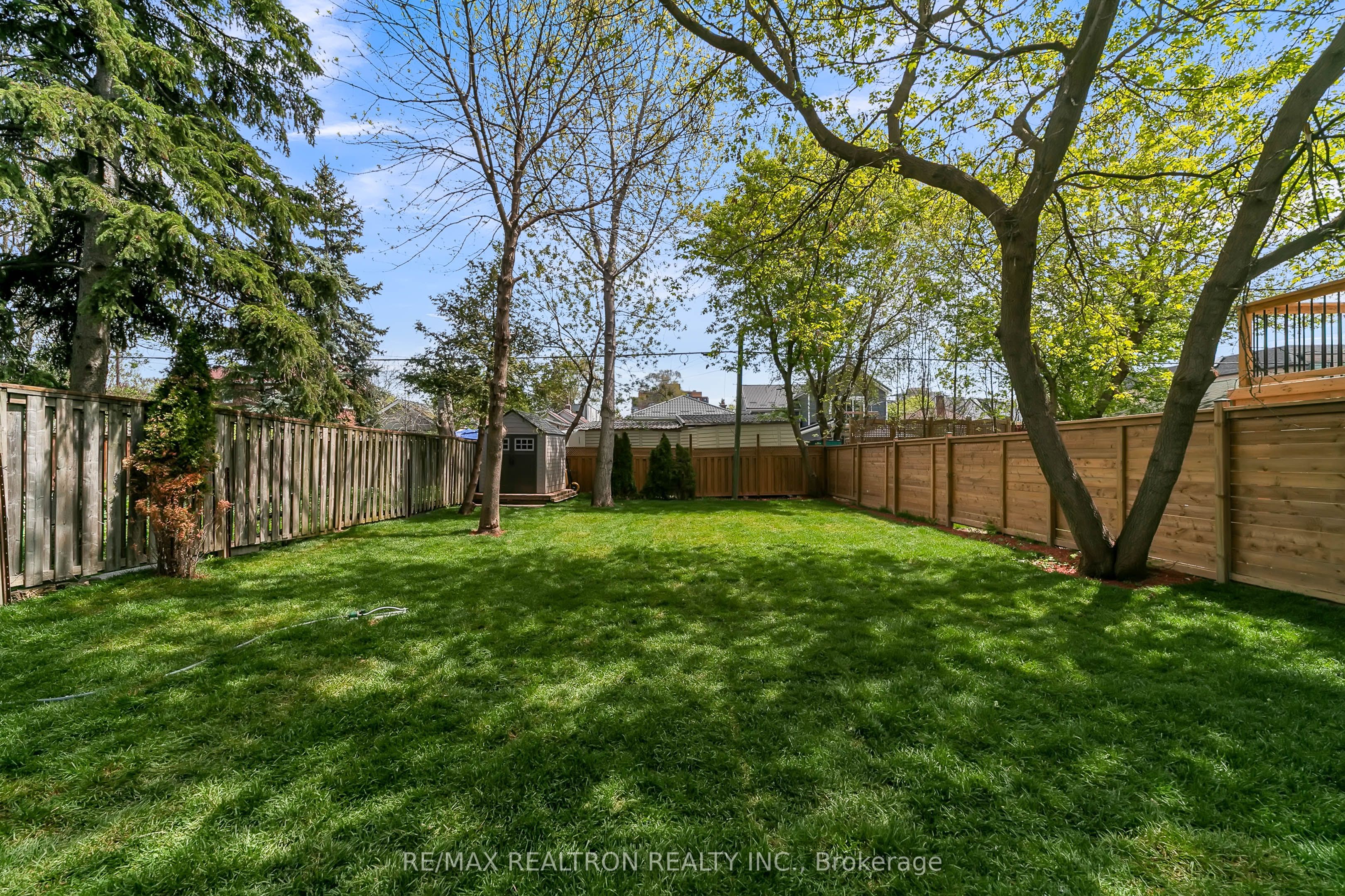23 Sixteenth Street Property Photo 42