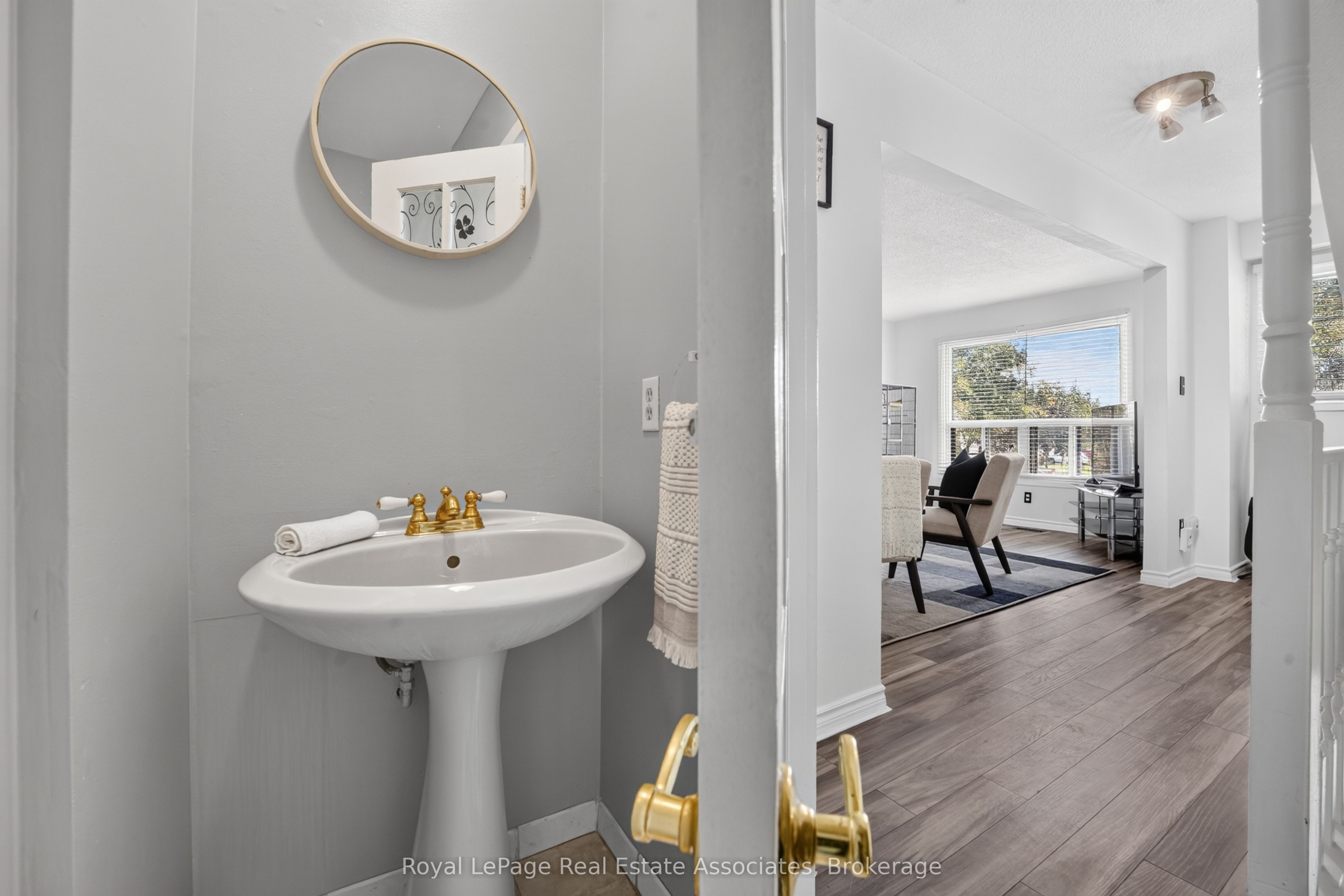 6 Ellerslie Road Property Photo 16