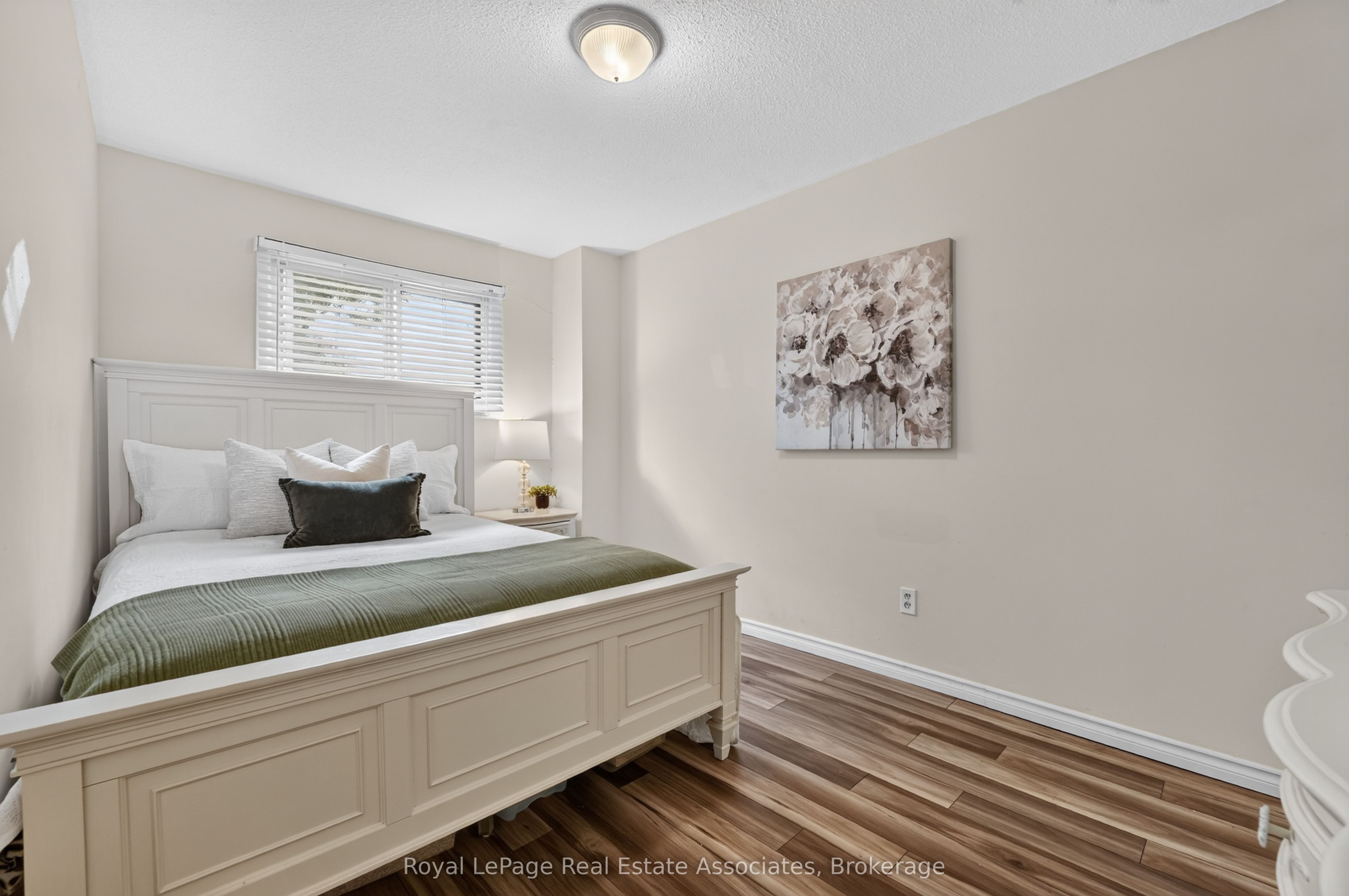6 Ellerslie Road Property Photo 23