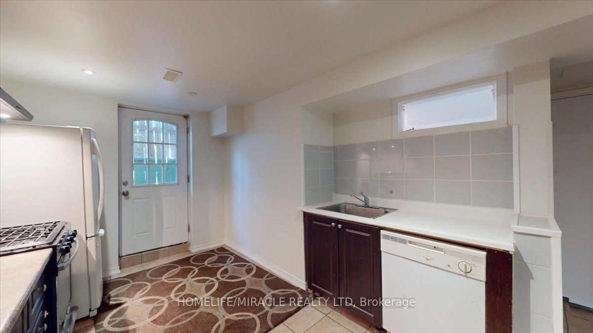 5026 Moulin Rouge Crescent Bsmnt Property Photo 11