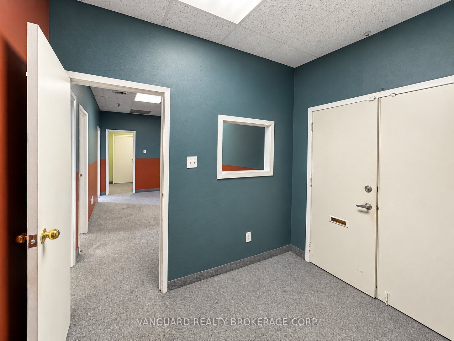 61 Alness Street 201 Property Photo 10