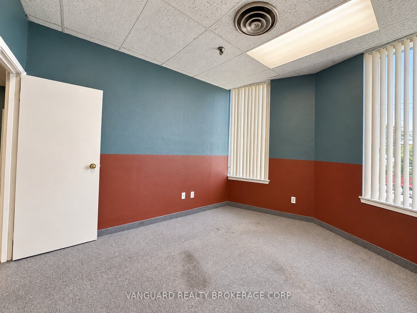 61 Alness Street 201 Property Photo 15