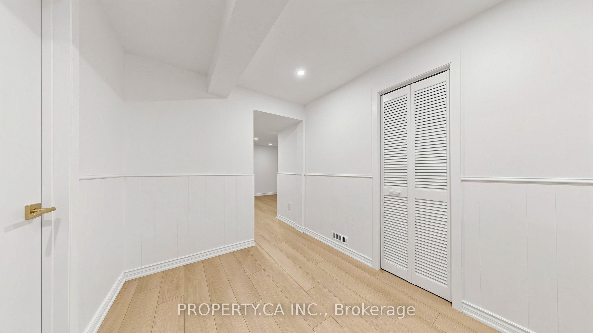 1469 Brentano Boulevard Property Photo 15