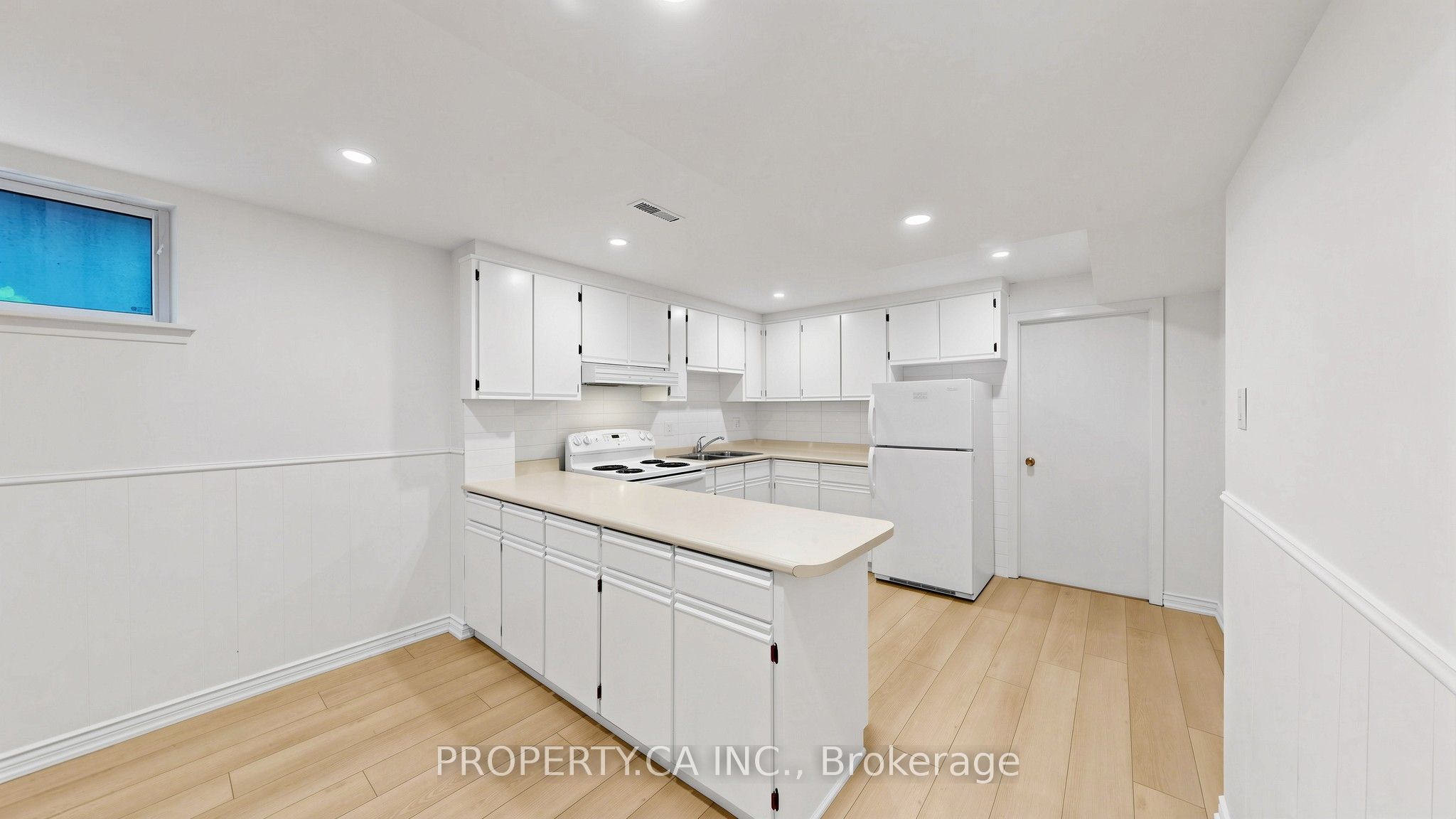 1469 Brentano Boulevard Property Photo 39