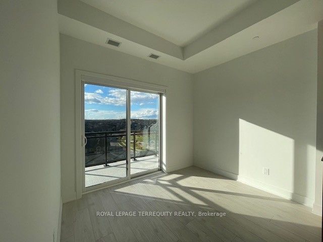3008 William Cutmore Boulevard 702 Property Photo 14