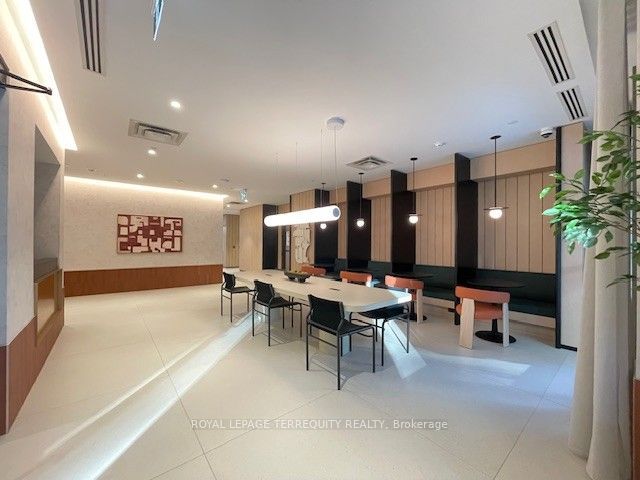 3008 William Cutmore Boulevard 702 Property Photo 33