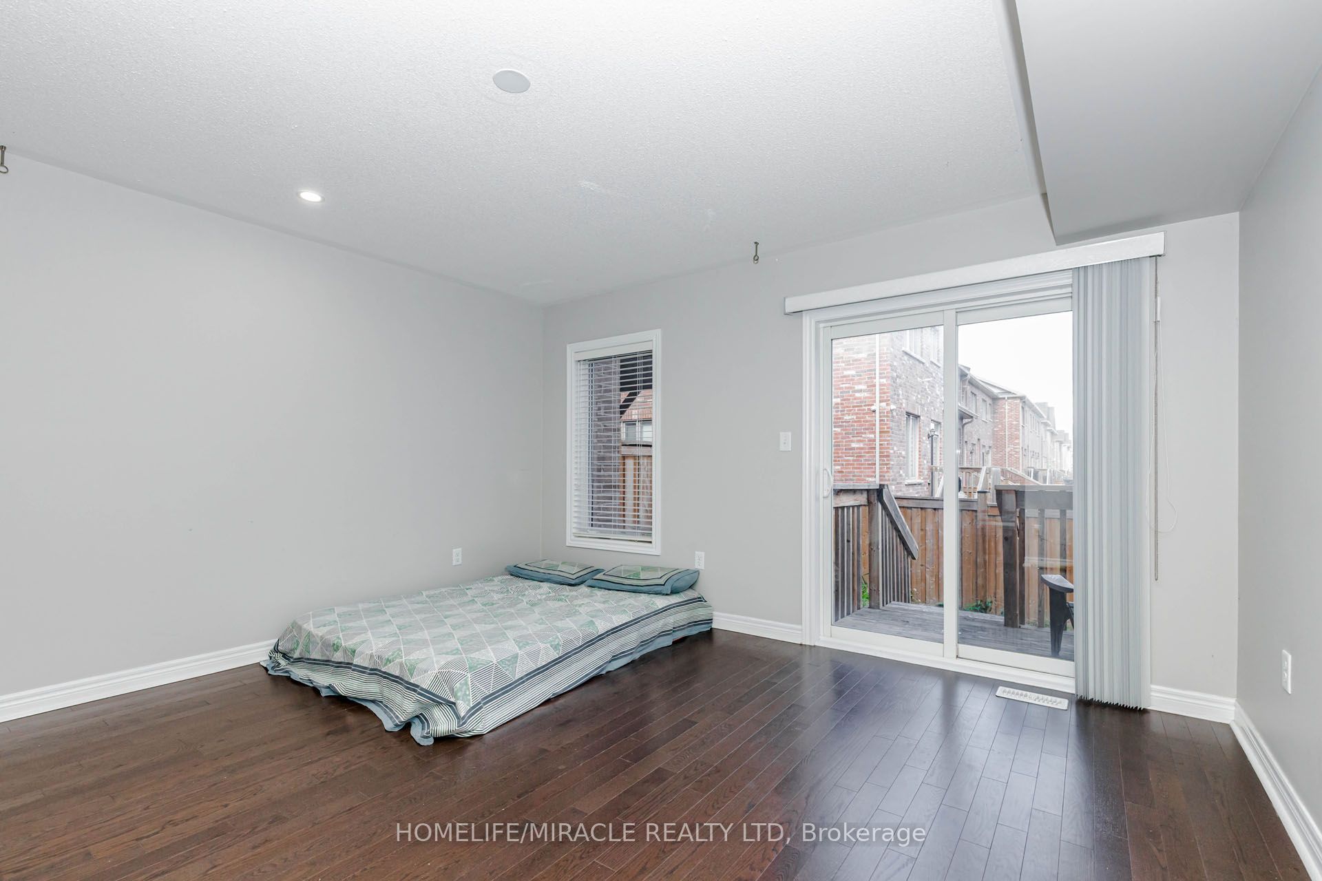 45 Padbury Trail Property Photo 9