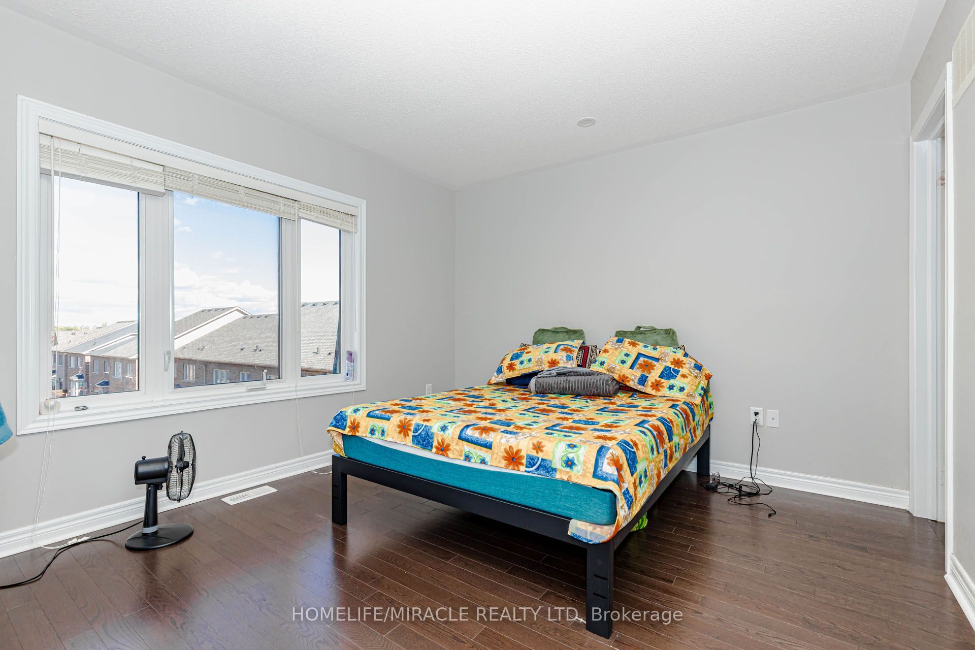 45 Padbury Trail Property Photo 30