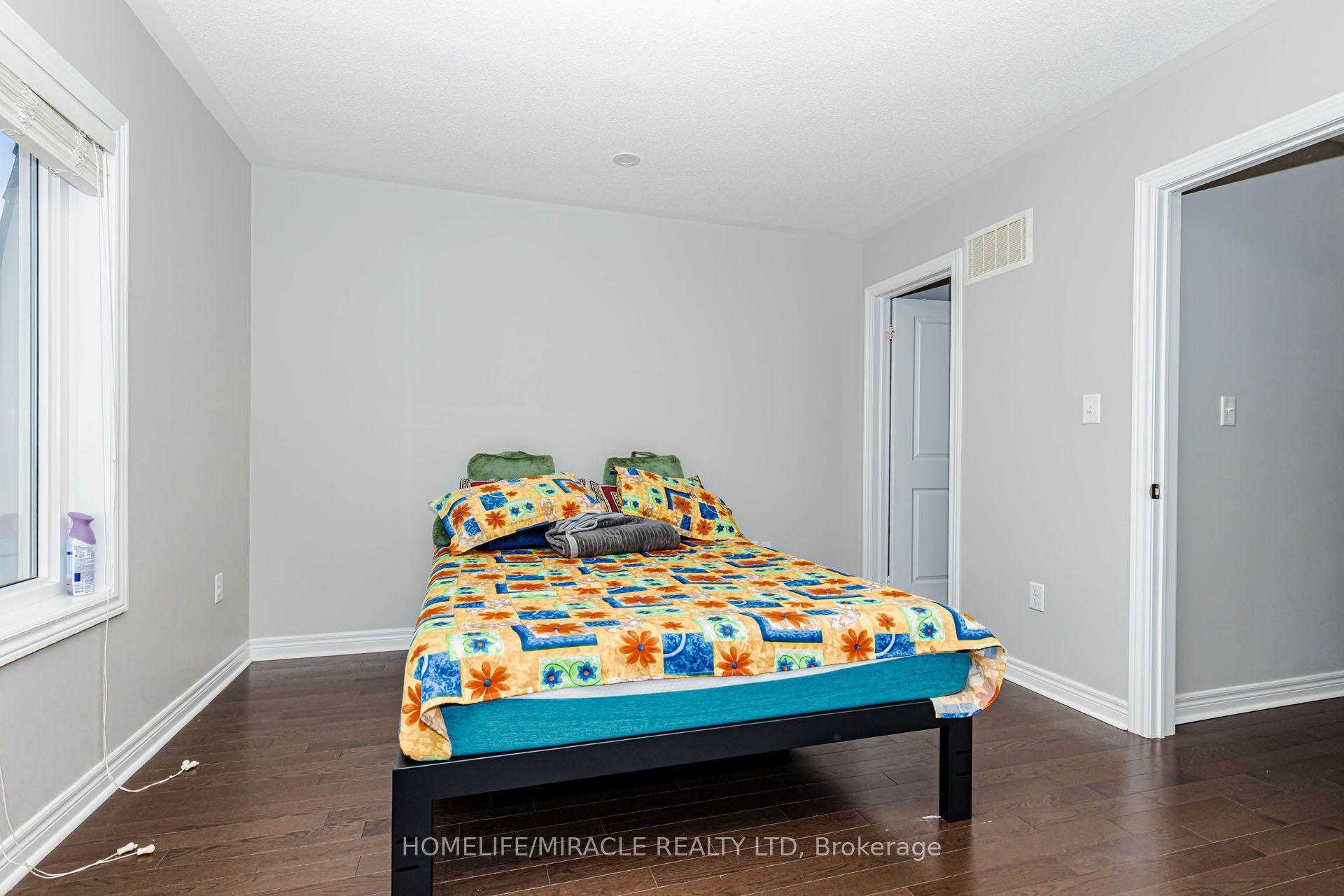45 Padbury Trail Property Photo 31