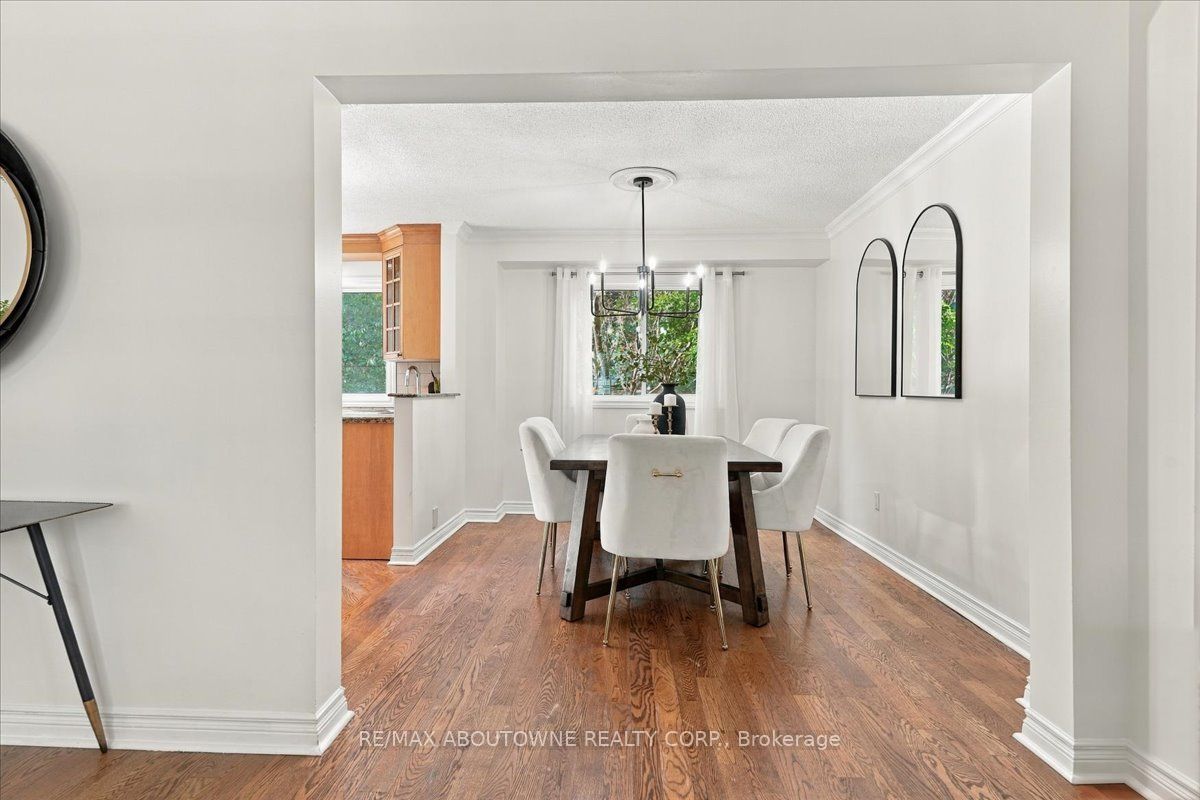 1125 Grand Boulevard Property Photo 9