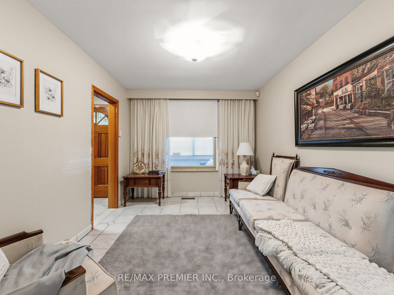 155 Ascot Avenue Property Photo 6