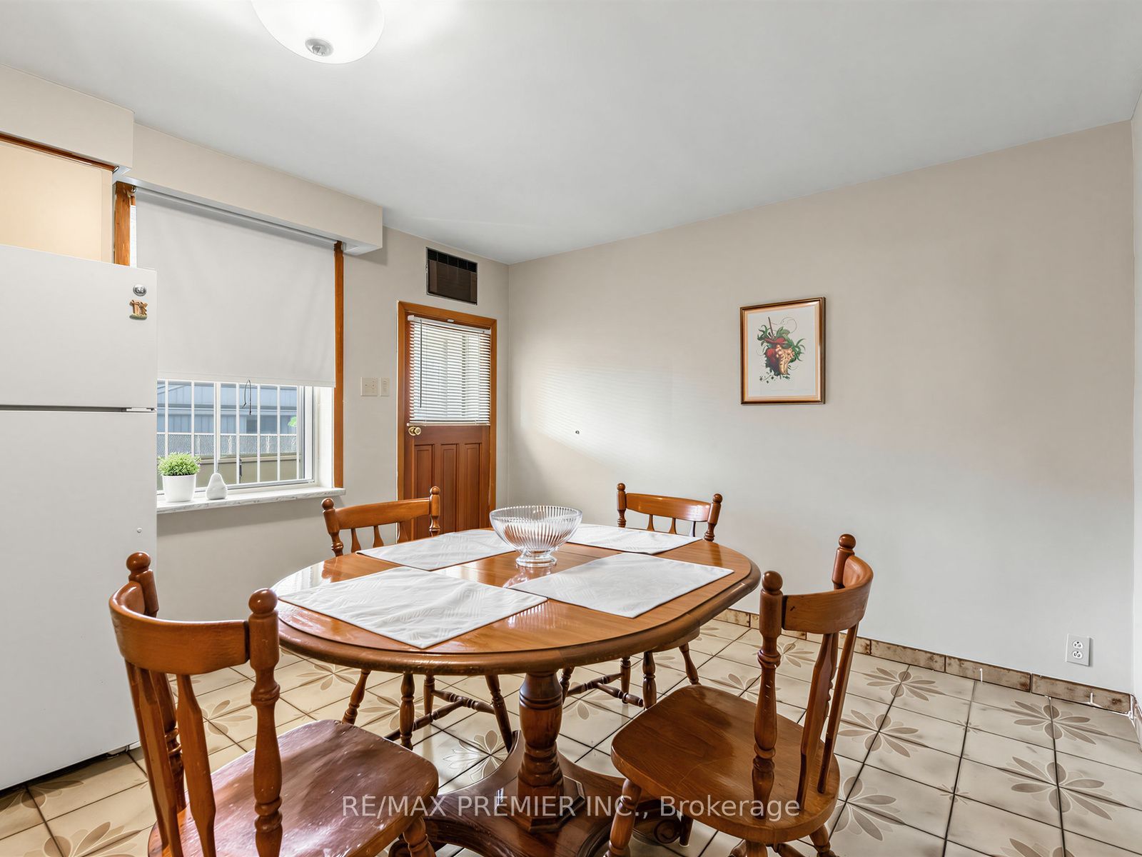 155 Ascot Avenue Property Photo 13