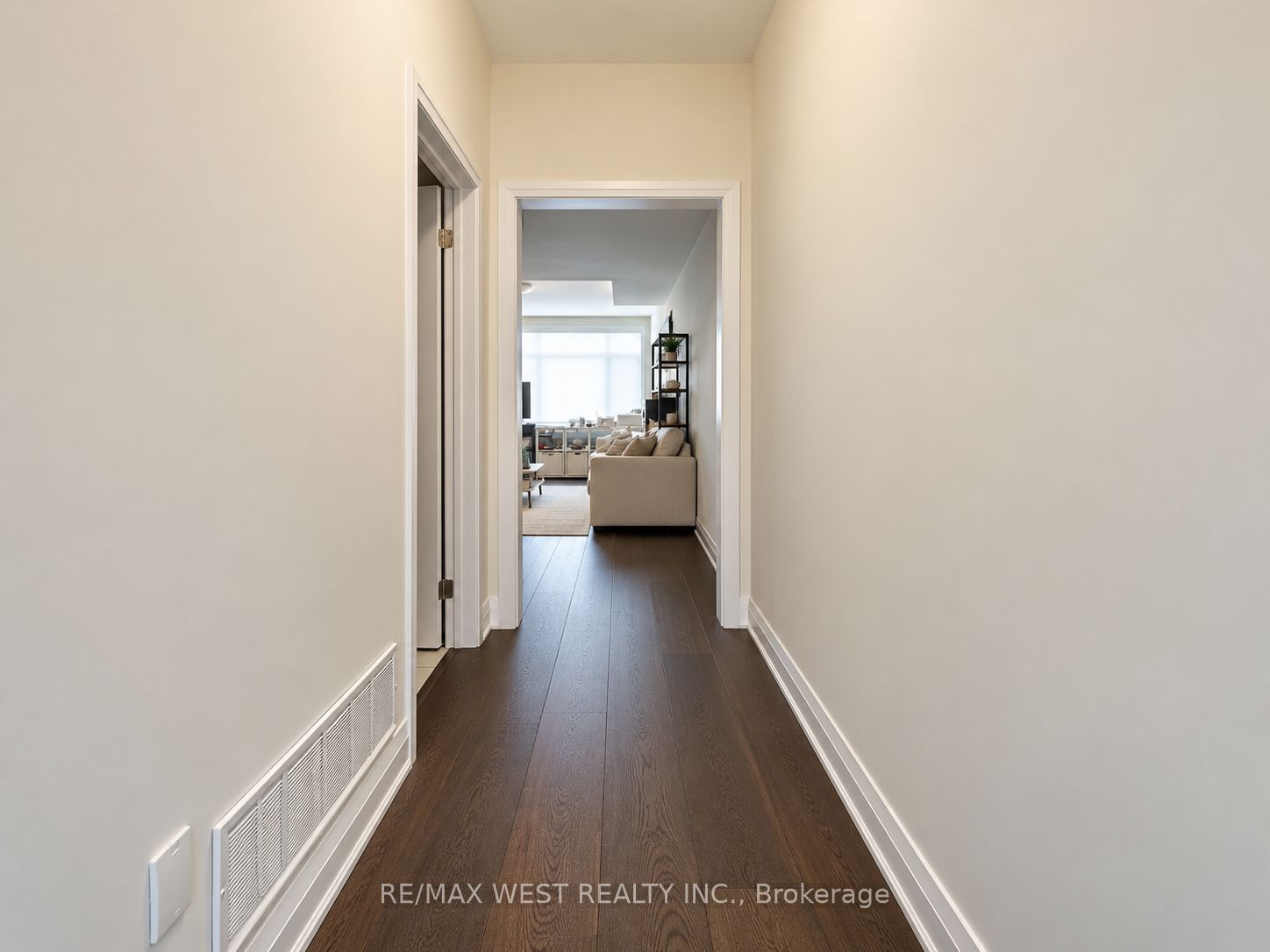 23 Lipscott Drive Property Photo 2