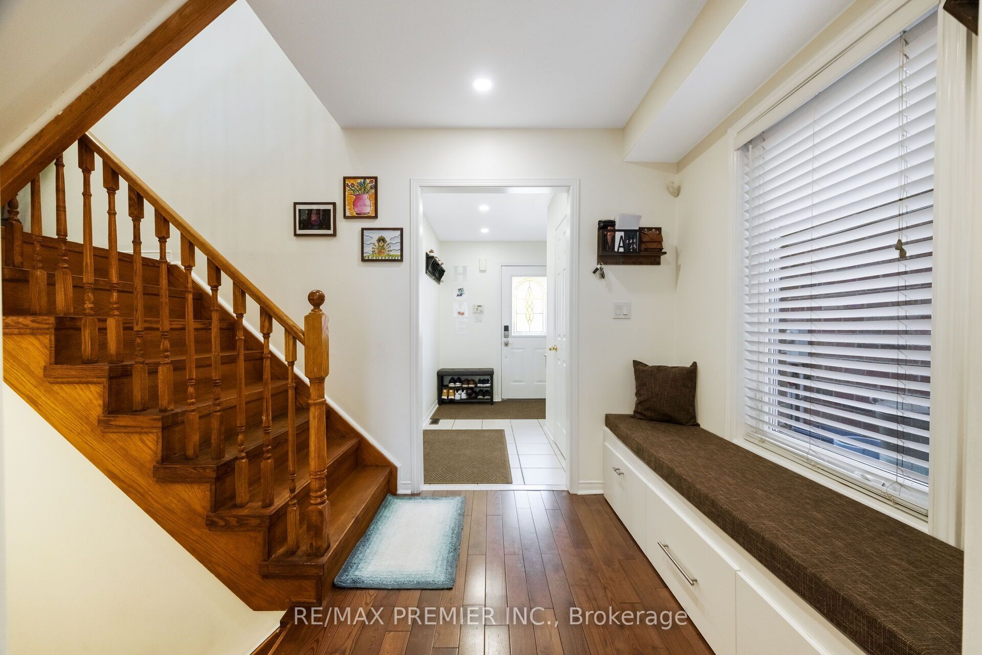 1268 Newell Street Property Photo 6