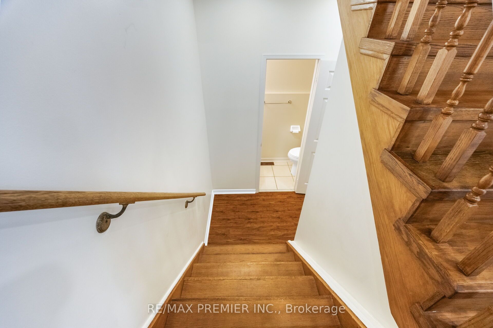 1268 Newell Street Property Photo 17