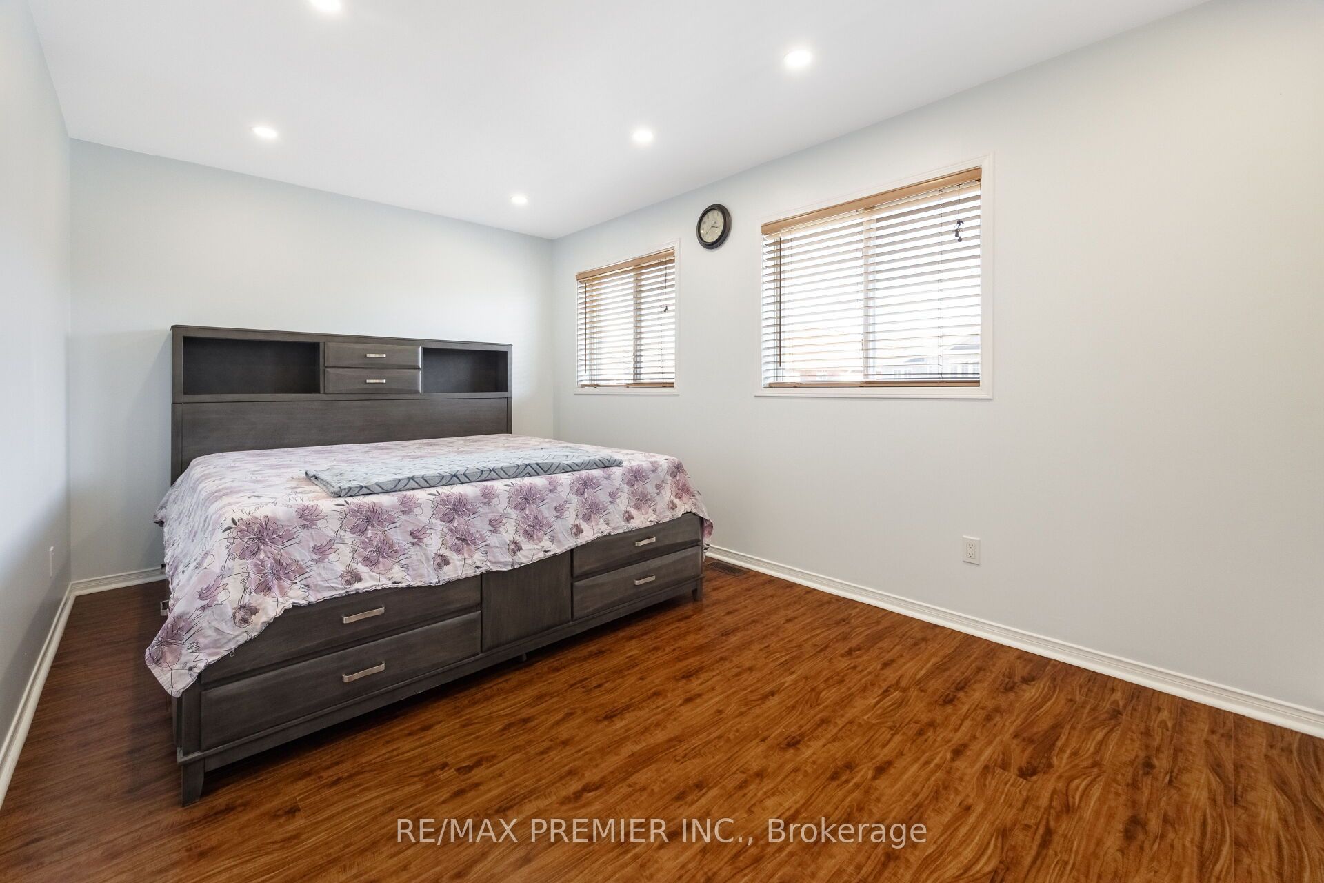 1268 Newell Street Property Photo 20