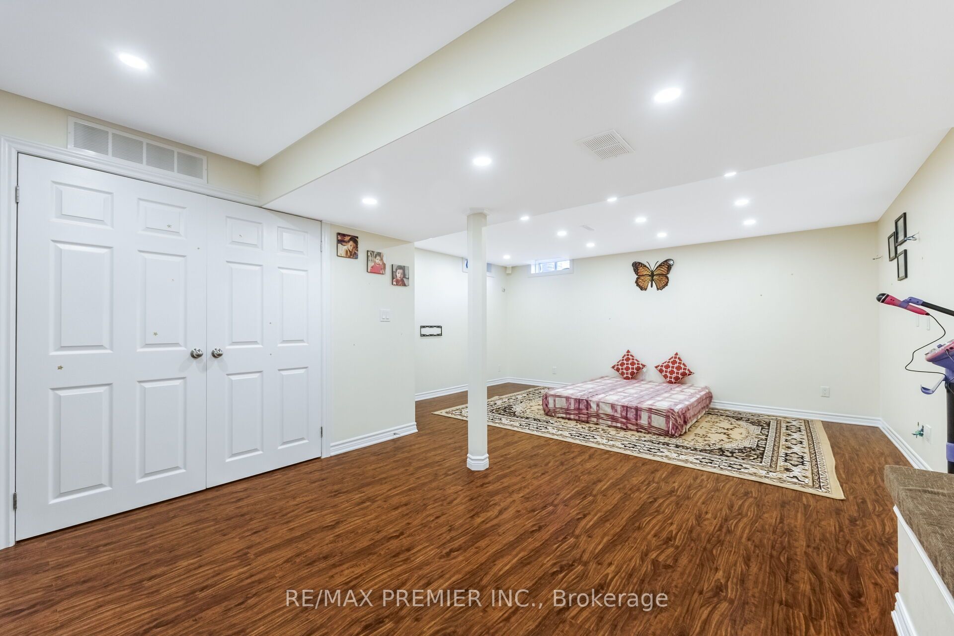 1268 Newell Street Property Photo 40