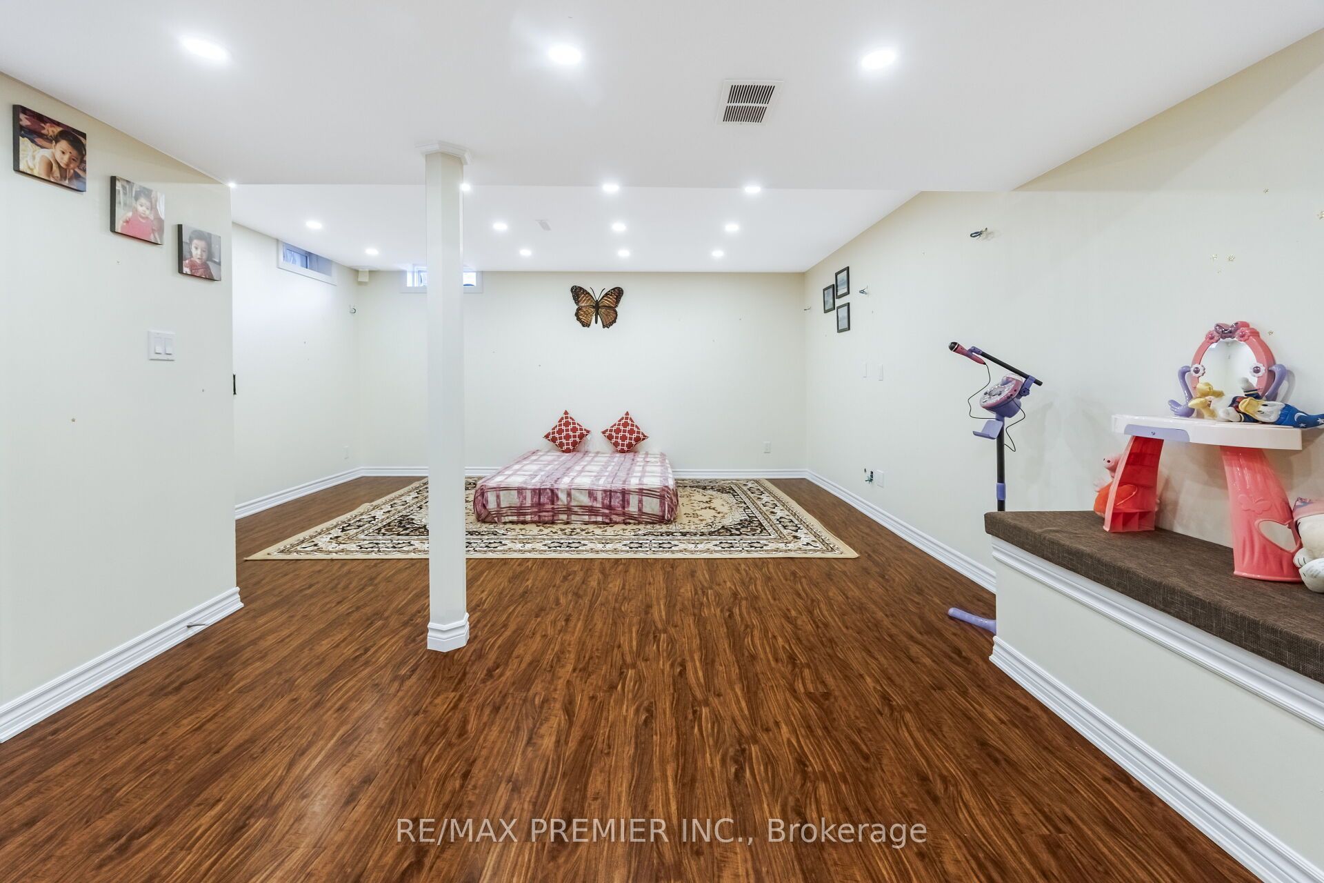 1268 Newell Street Property Photo 41