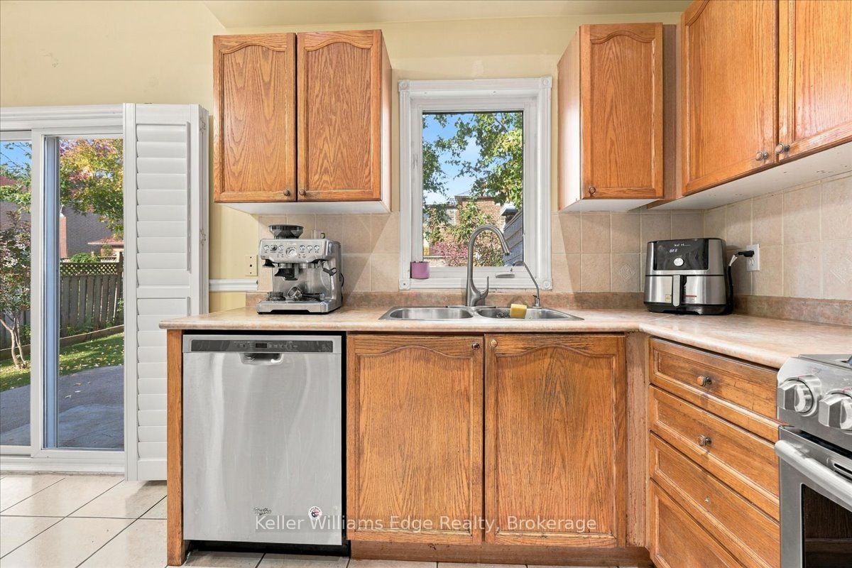 671 Twain Avenue Property Photo 14