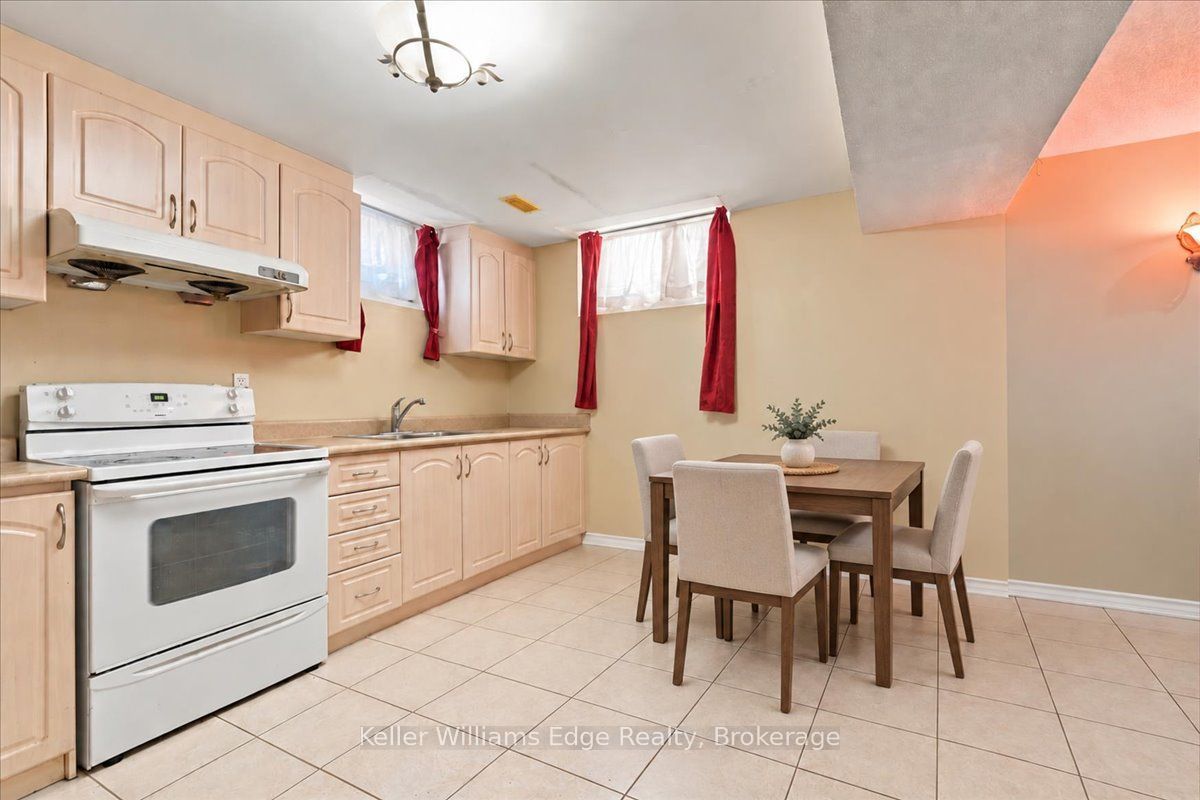 671 Twain Avenue Property Photo 32