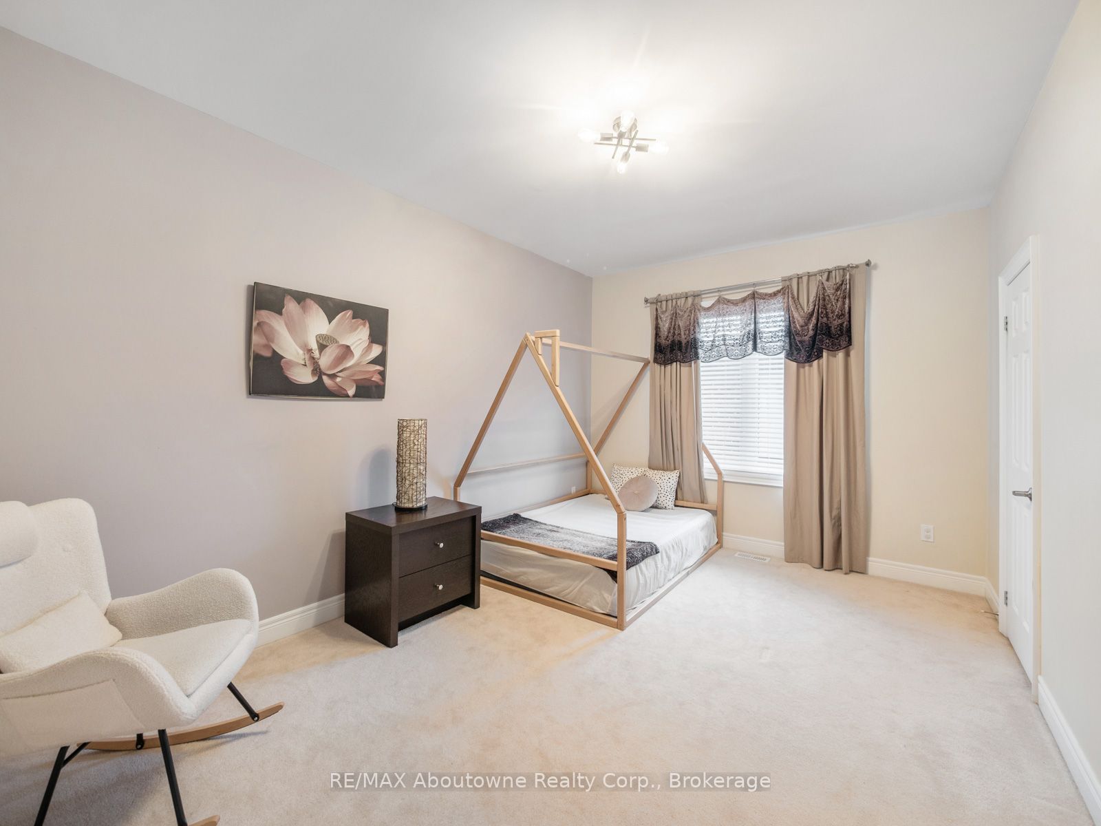 1468 Ferncrest Road Property Photo 22