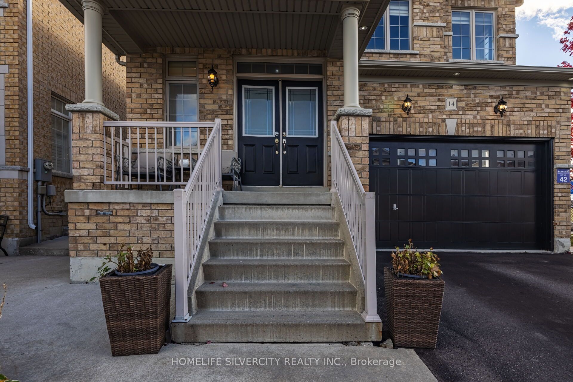 14 Levendale Court Property Photo 3