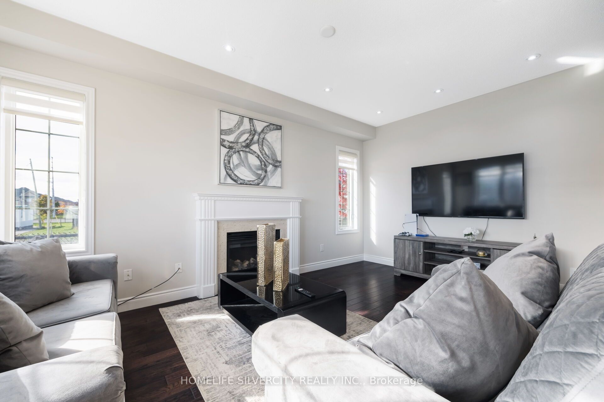14 Levendale Court Property Photo 11