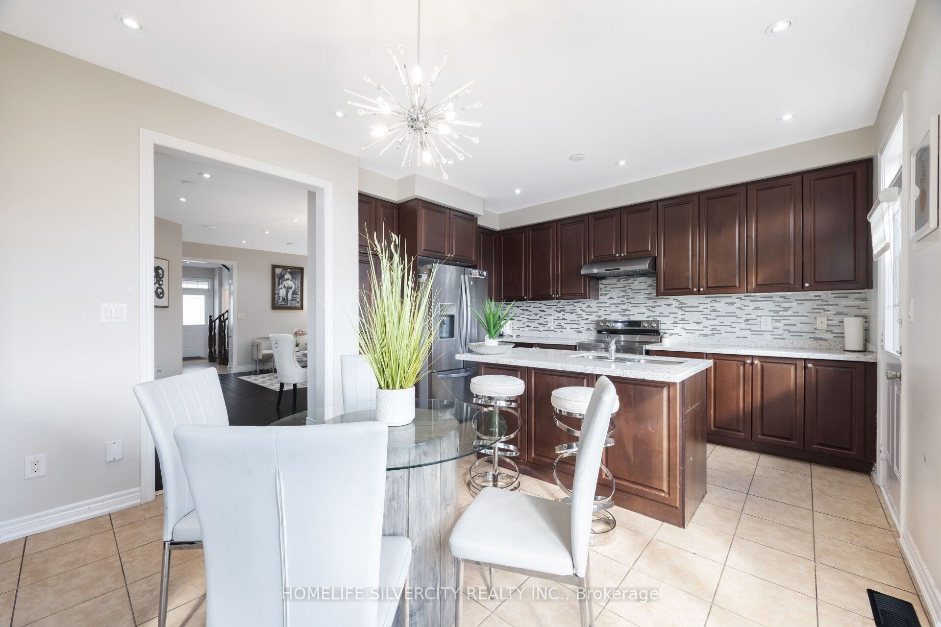 14 Levendale Court Property Photo 12