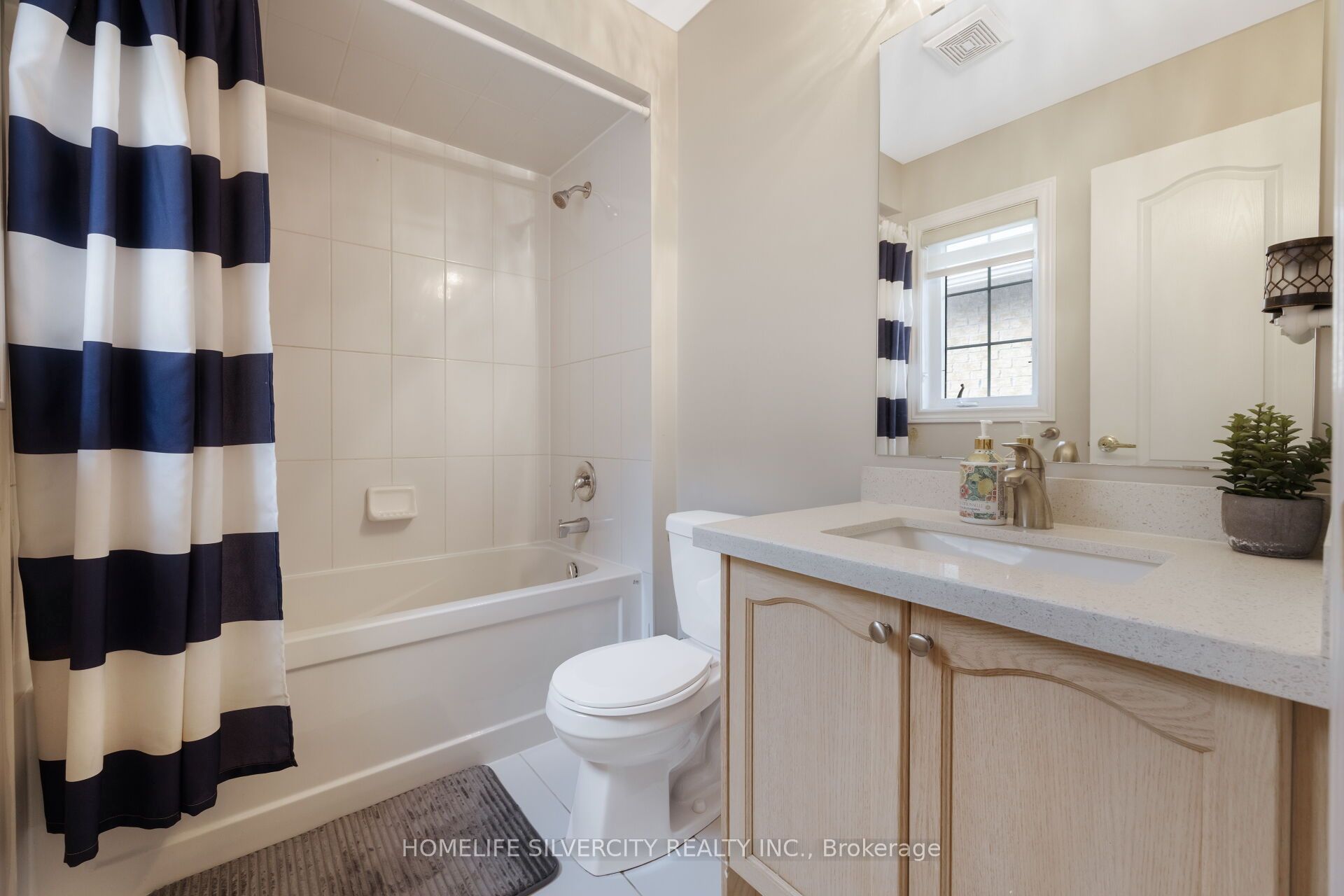 14 Levendale Court Property Photo 32