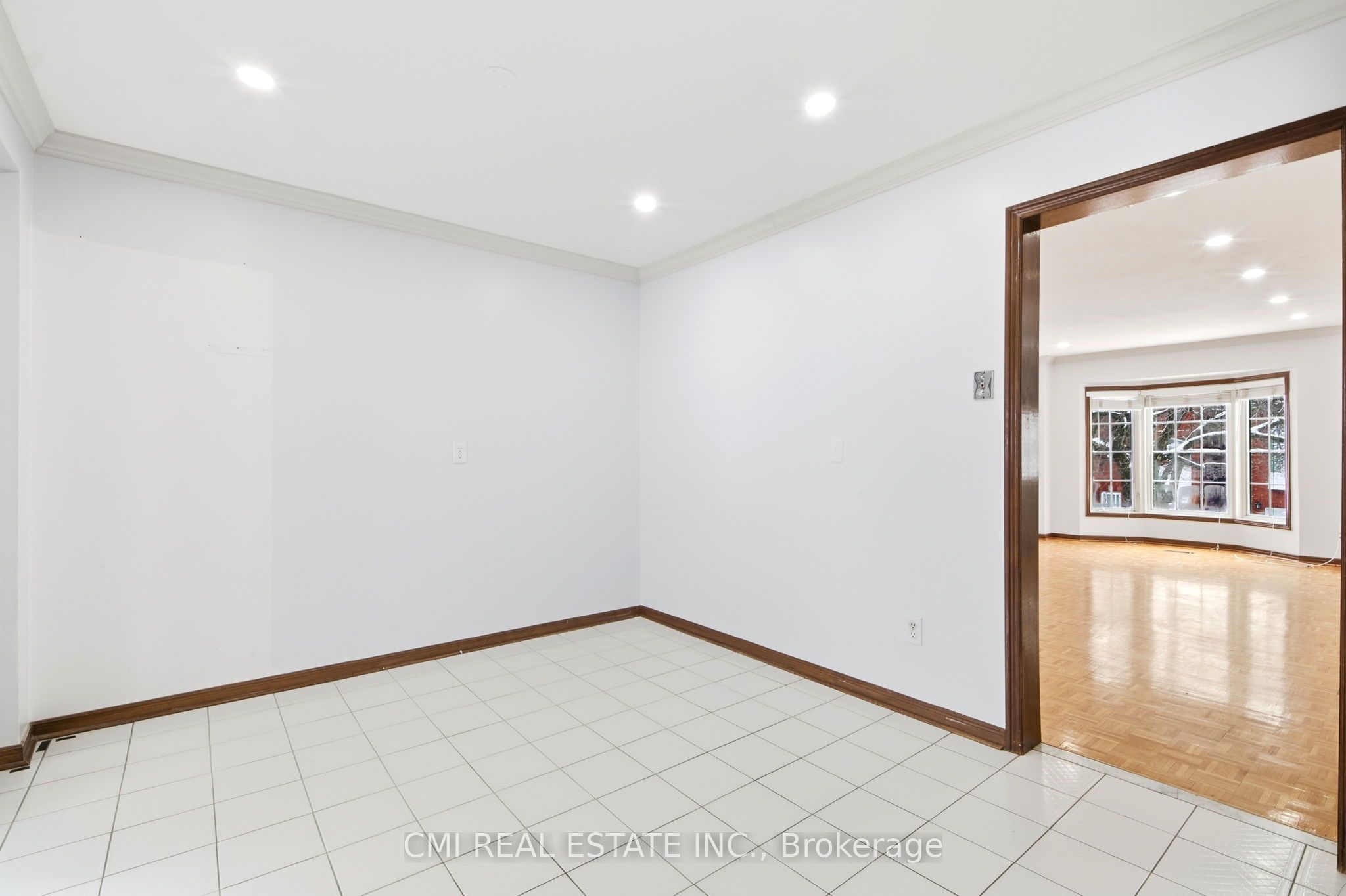 3 Forest Point Drive Property Photo 9