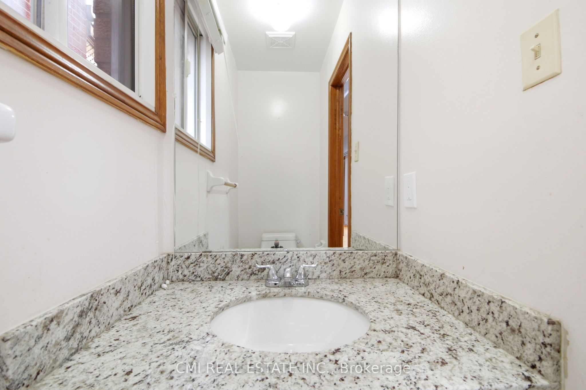 3 Forest Point Drive Property Photo 13