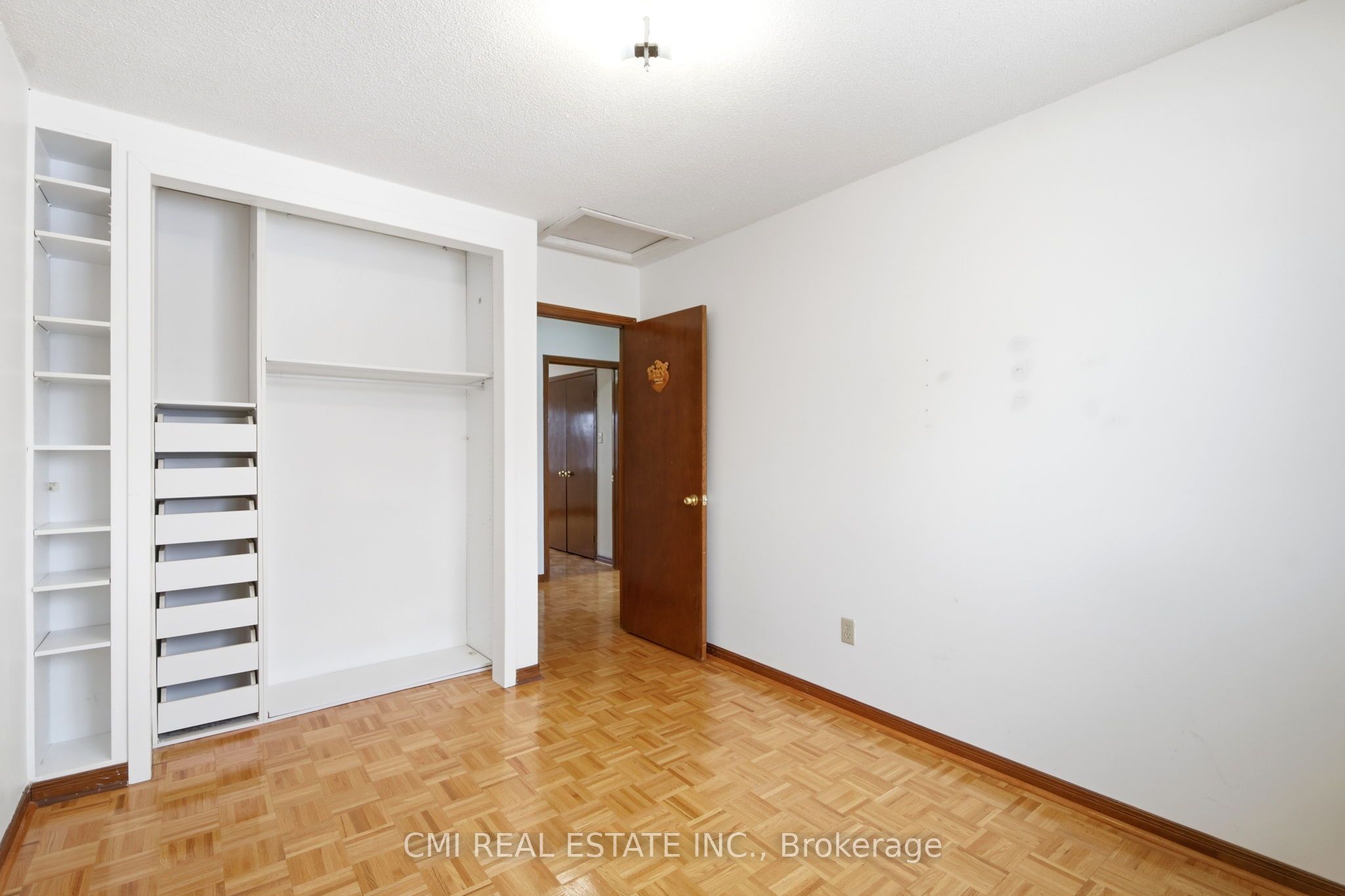 3 Forest Point Drive Property Photo 19