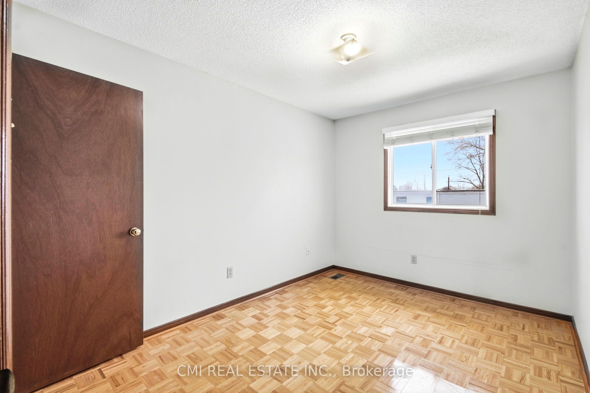 3 Forest Point Drive Property Photo 20