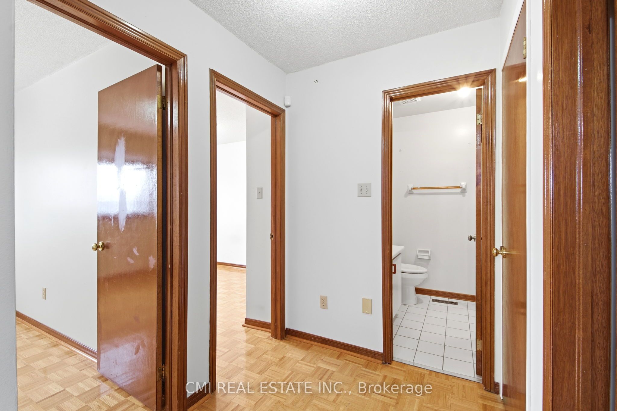 3 Forest Point Drive Property Photo 22