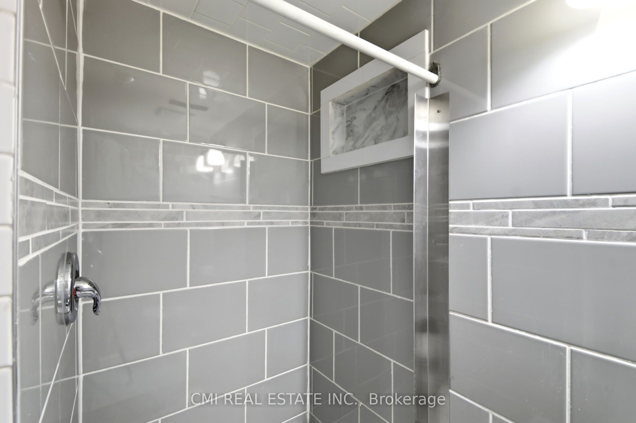 3 Forest Point Drive Property Photo 28