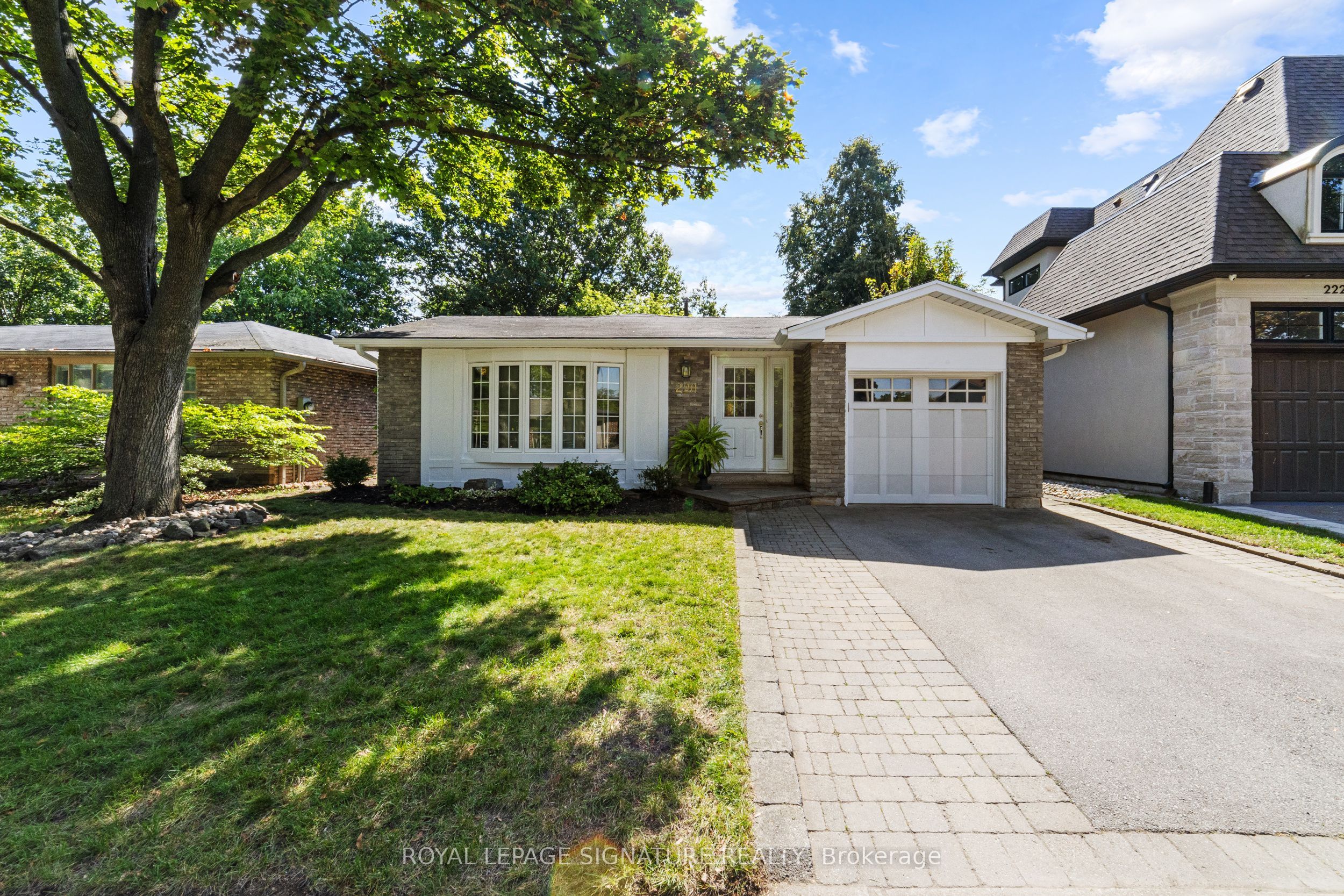 220 Chebucto Drive Property Photo 1
