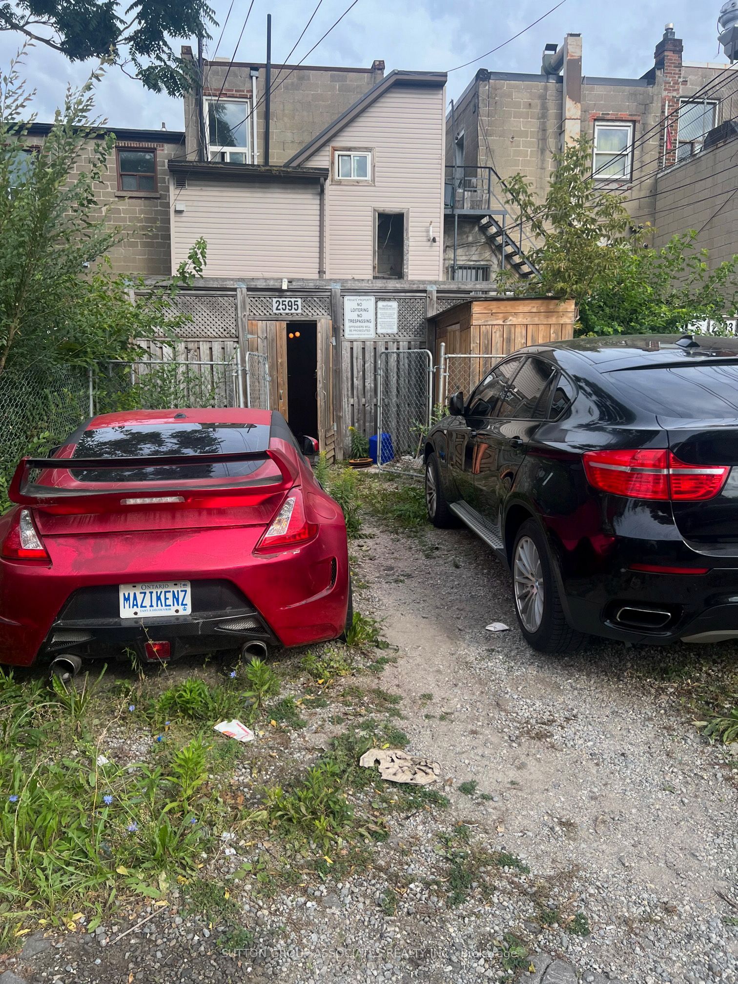 2595 Eglinton Avenue W Property Photo 31