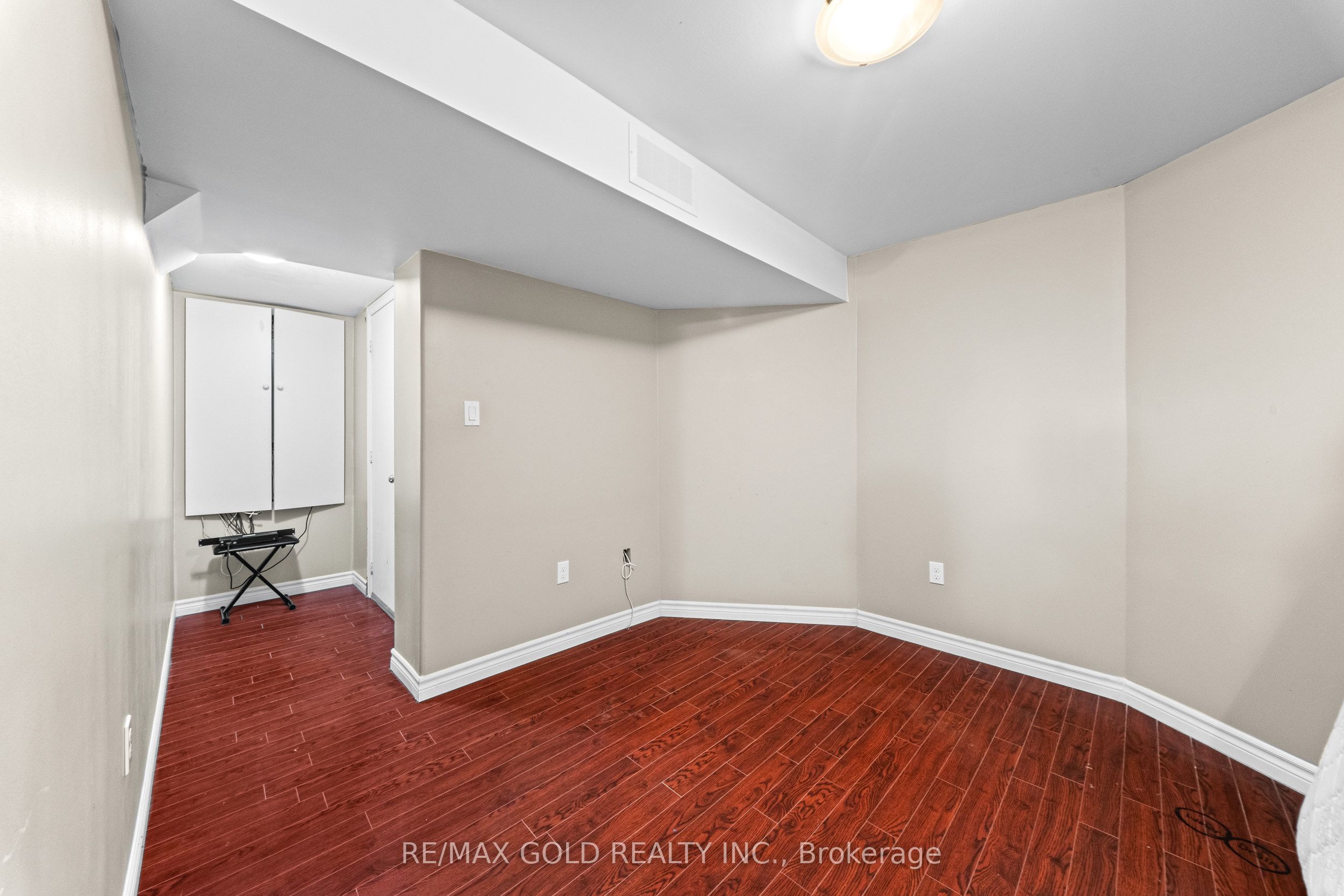 11 Maple Valley Street Property Photo 21