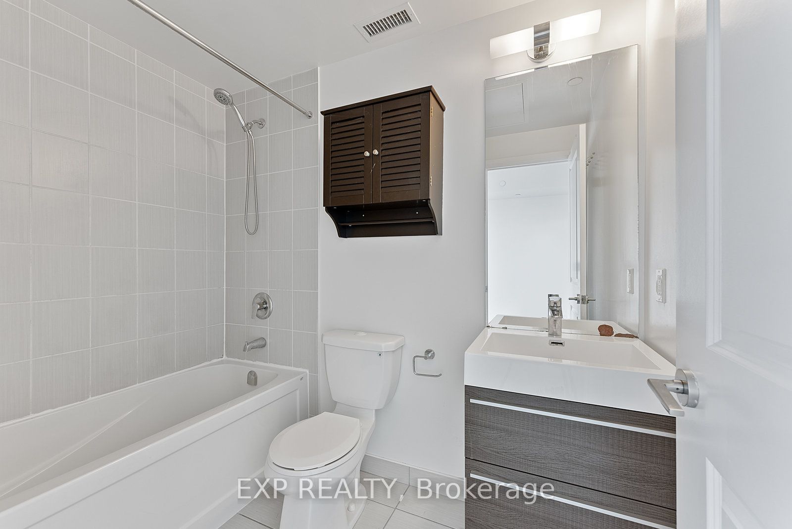 15 Zorra Street 1202 Property Photo 19